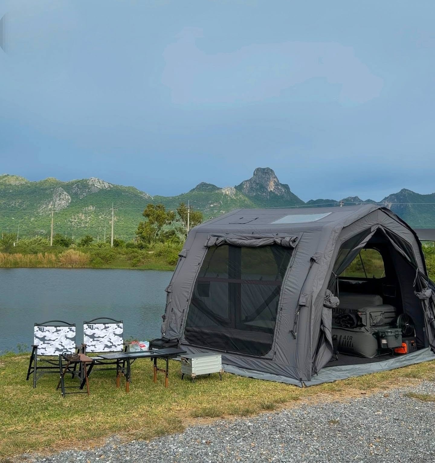 บรรยากาศการใช้ชีวิตกลางแจ้งของ SO GLAM CAMPER